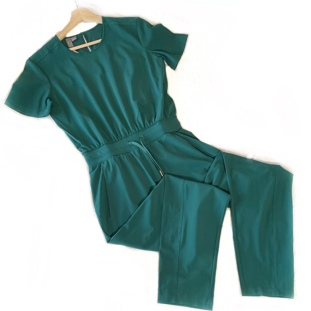 NWT Sweaty Betty Explorer jumpsuit with pockets retro green size S
